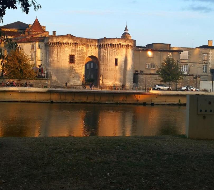 Photo of Buildings in Louzac-Saint-Andre