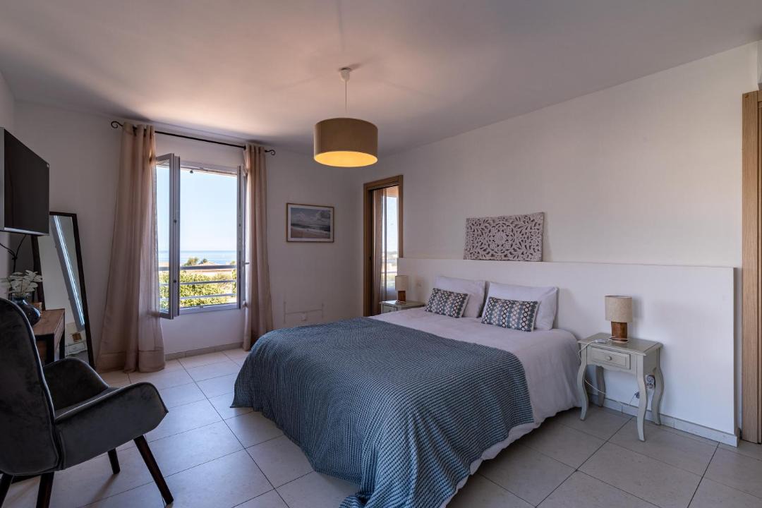 Photo of Bedroom in L'Ile-Rousse