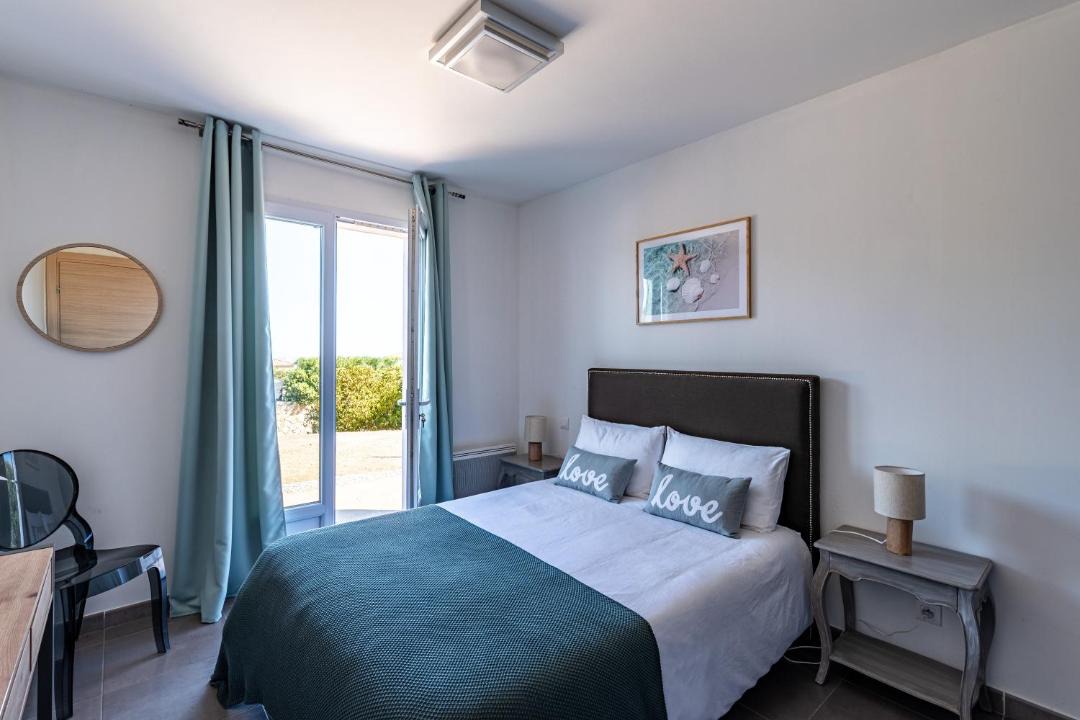 Photo of Bedroom in L'Ile-Rousse