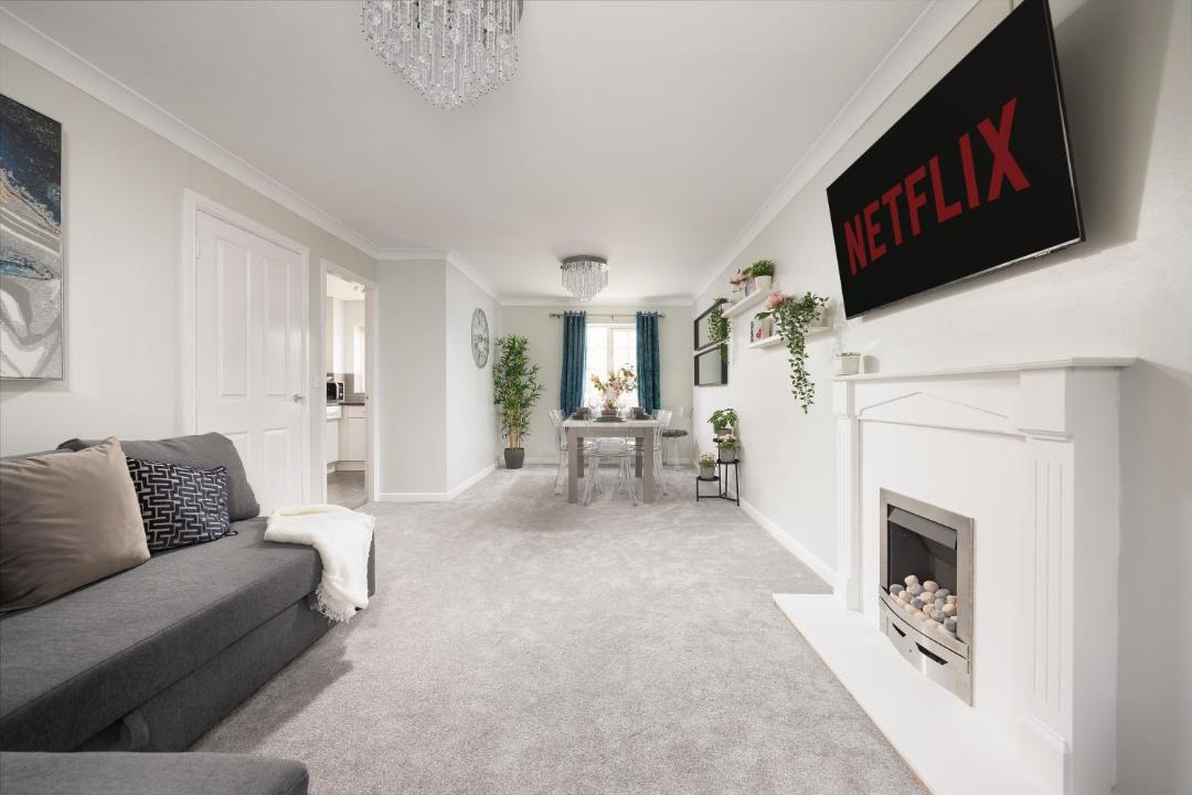 Photo of Livingroom in Northampton