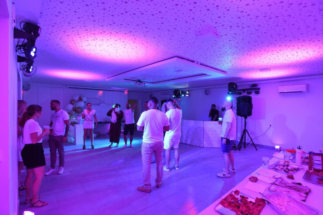 Photo of Others in Caderousse