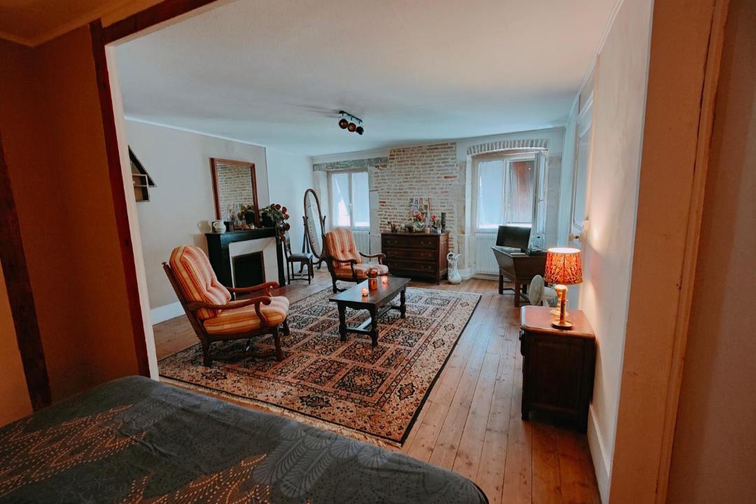 Photo of Others in Auxonne