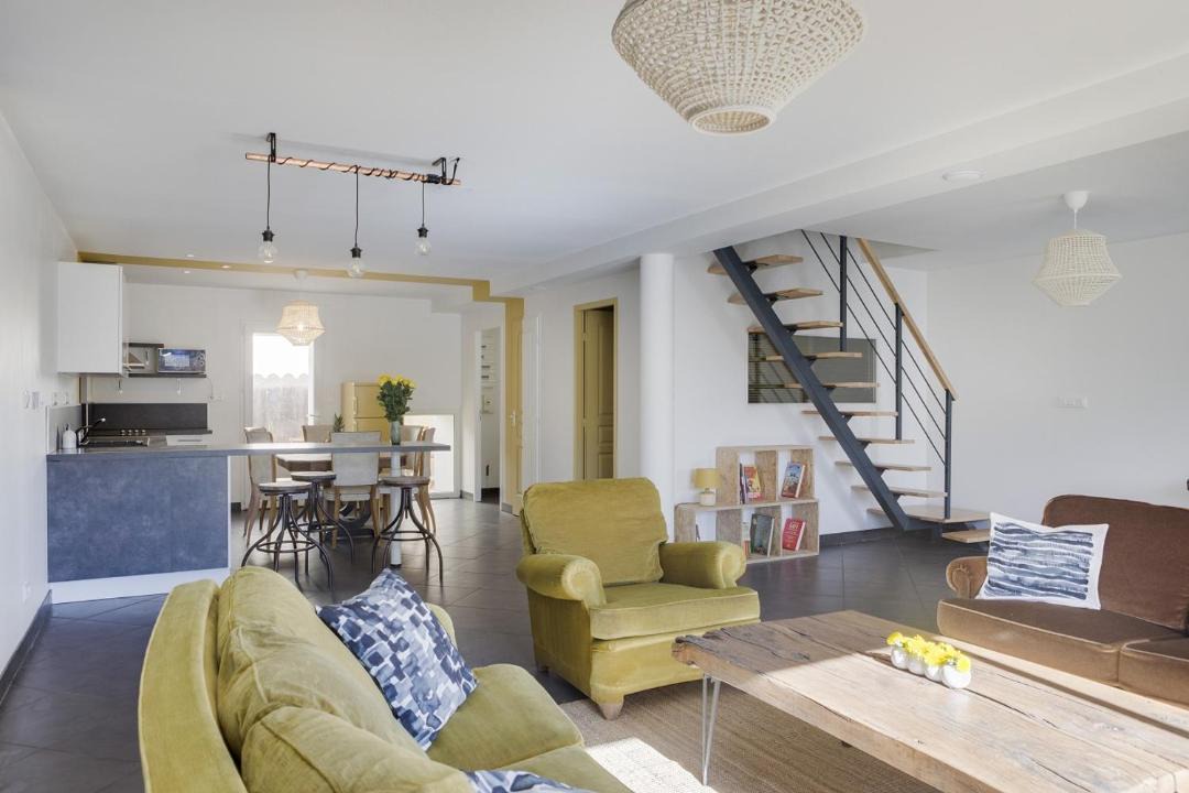 Photo of Livingroom in Peyrole
