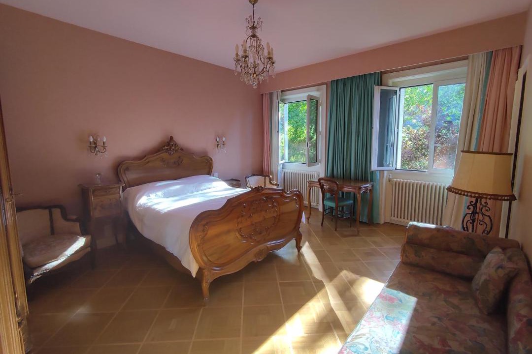 Photo of Others in Dunieres