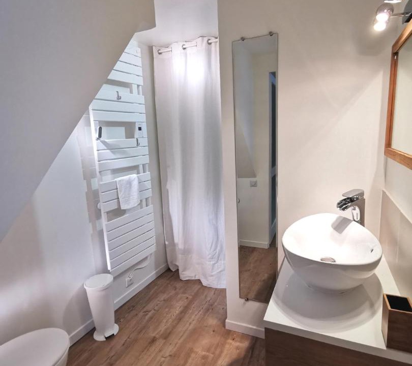 Photo of Bathroom in Bellamy-Barbin