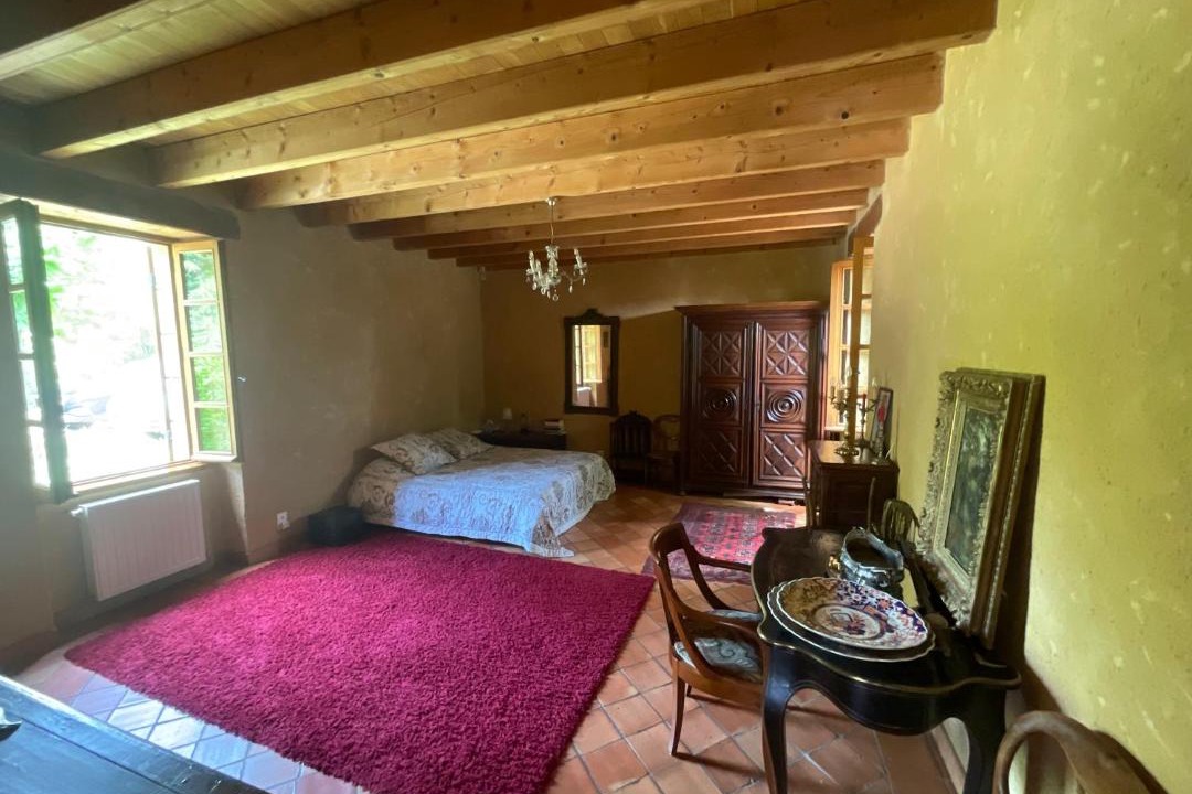 Photo of Others in Lanquais