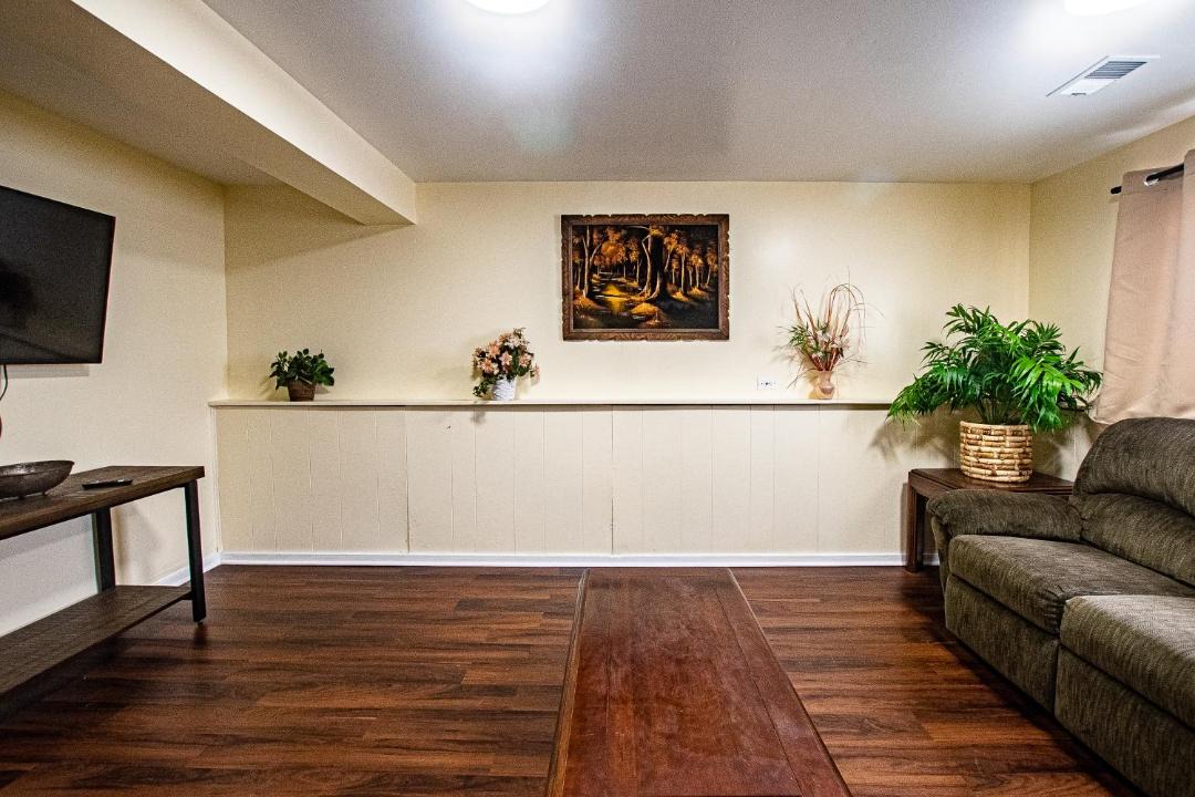 Photo of Livingroom in Hazel Crest