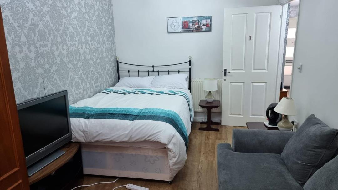 Photo of Bedroom in Stonnall