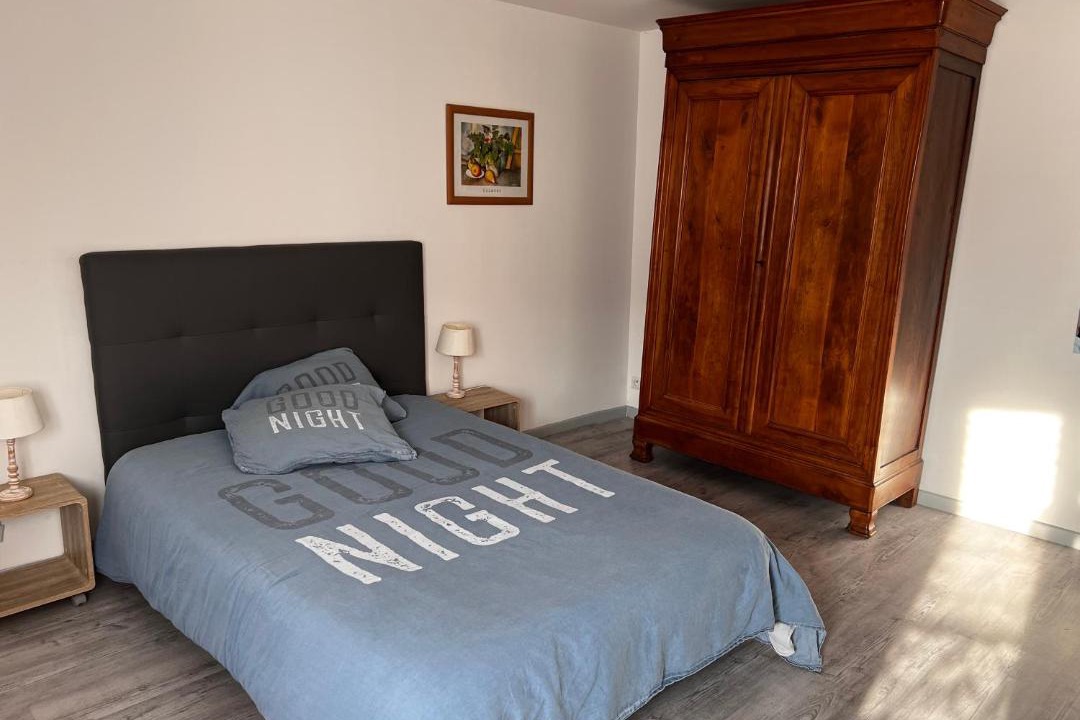 Photo of Bedroom in Pithiviers