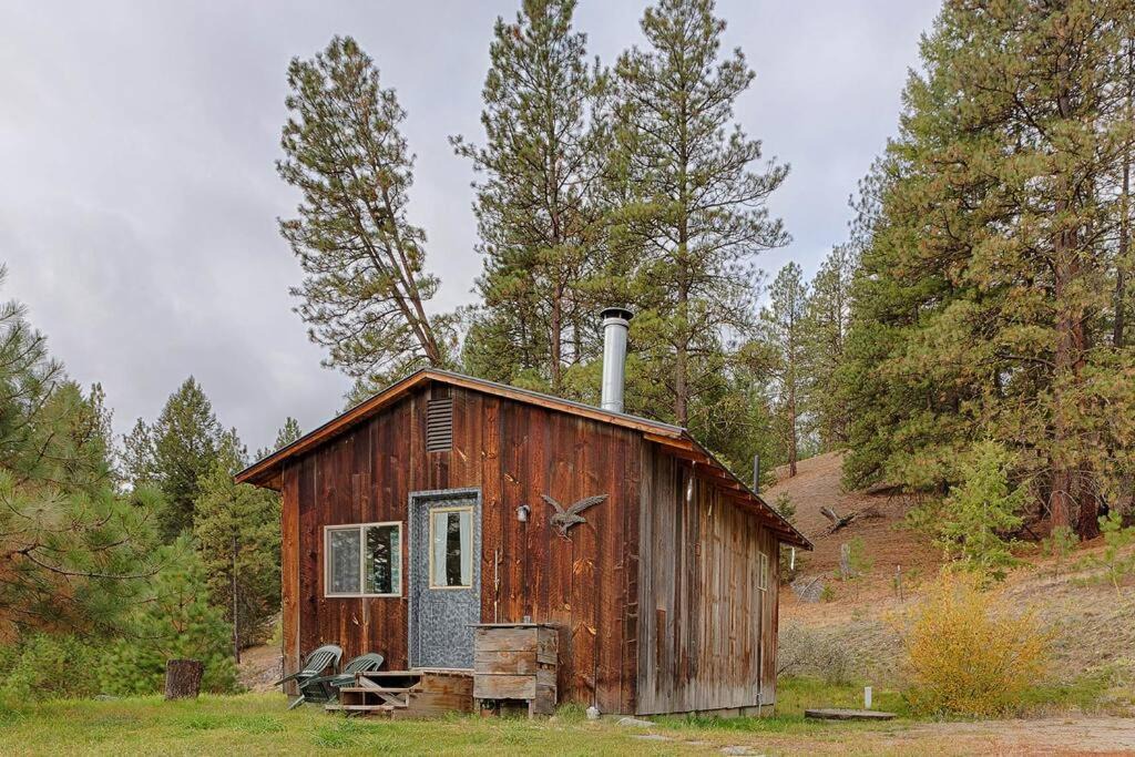 Photo of Buildings in Oroville