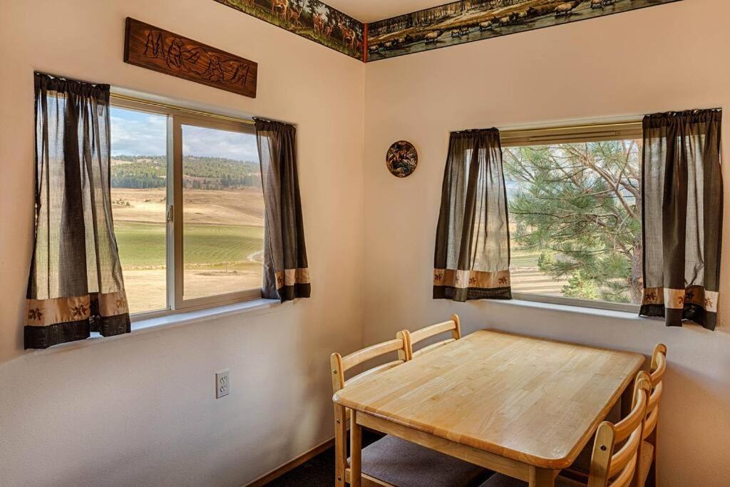Photo of Bedroom in Oroville