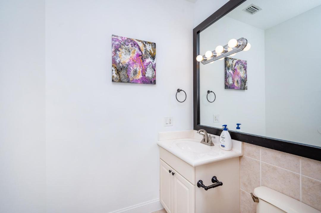 Photo of Others in Ludlam