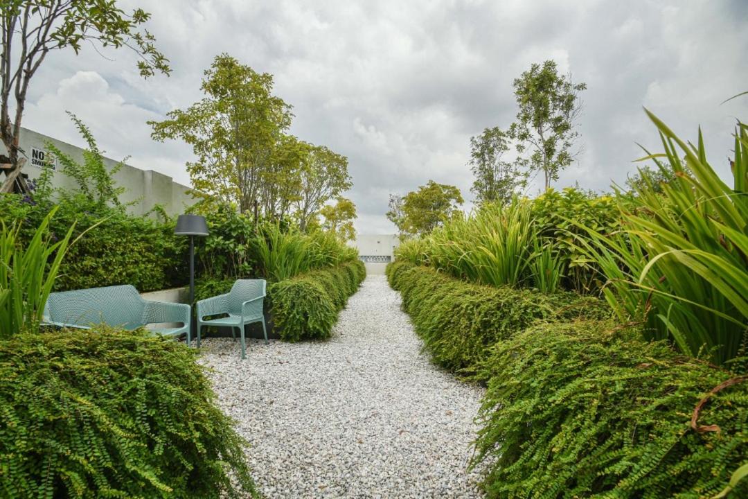 Photo of Others in Maluri