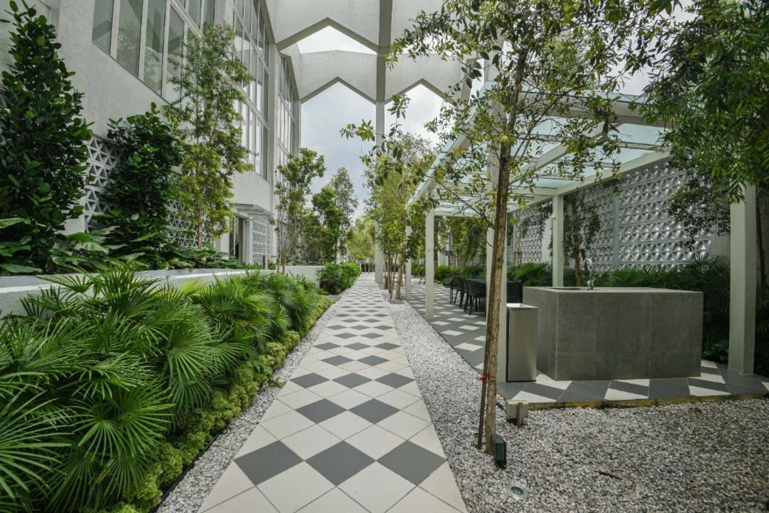 Photo of Others in Maluri