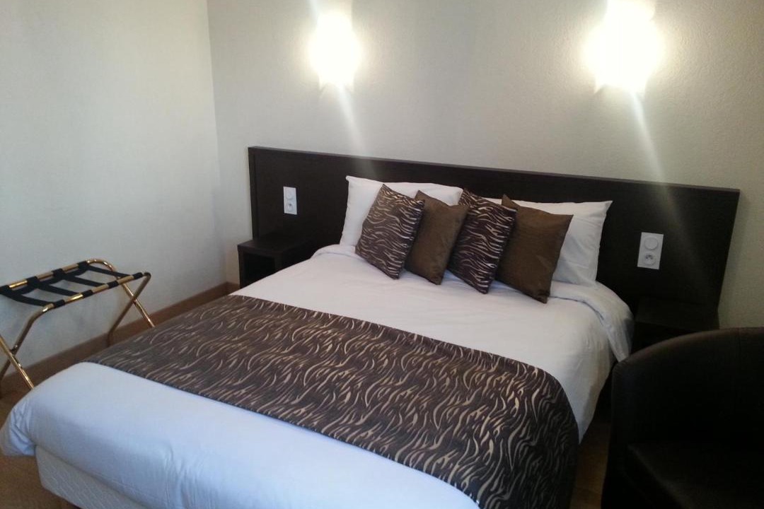 Photo of Others in Alencon