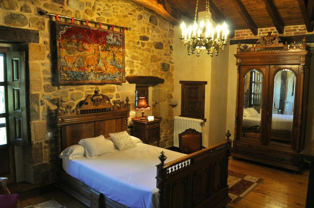 Photo of Bedroom in Escobedo