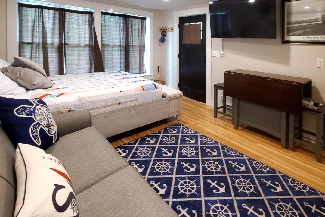 Photo of Others in East Chop