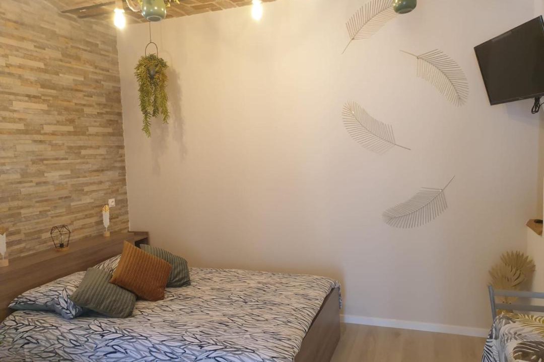 Photo of Bedroom in Poigny