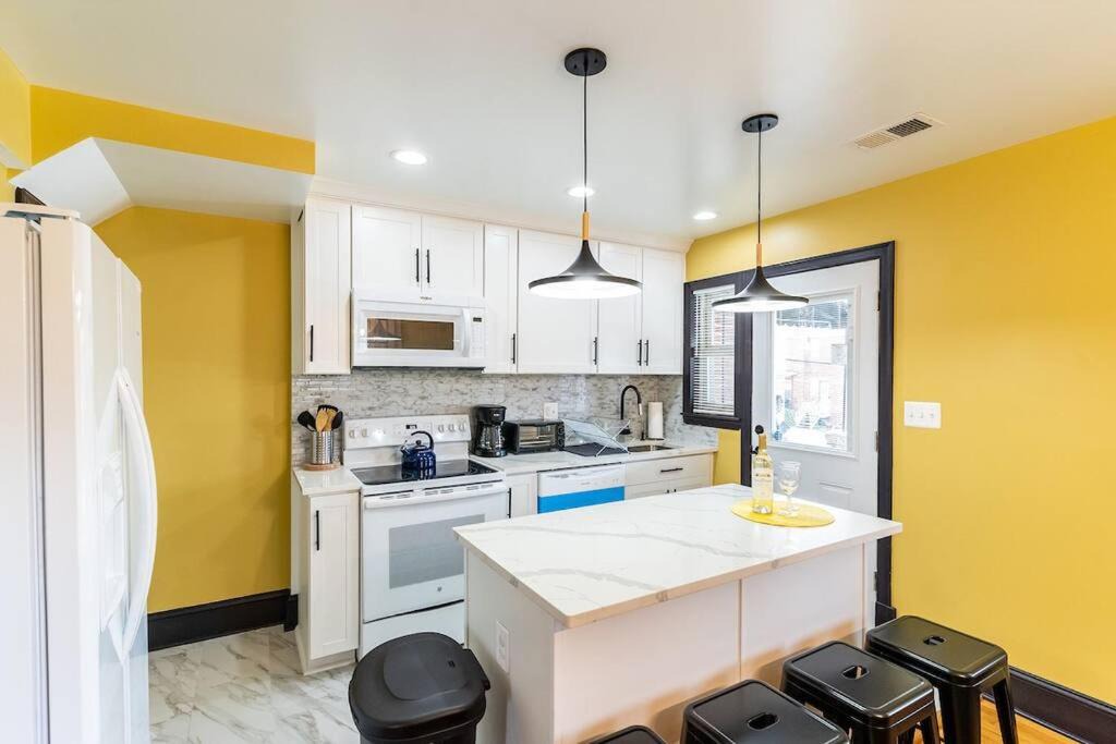Photo of Kitchen in Fairlawn