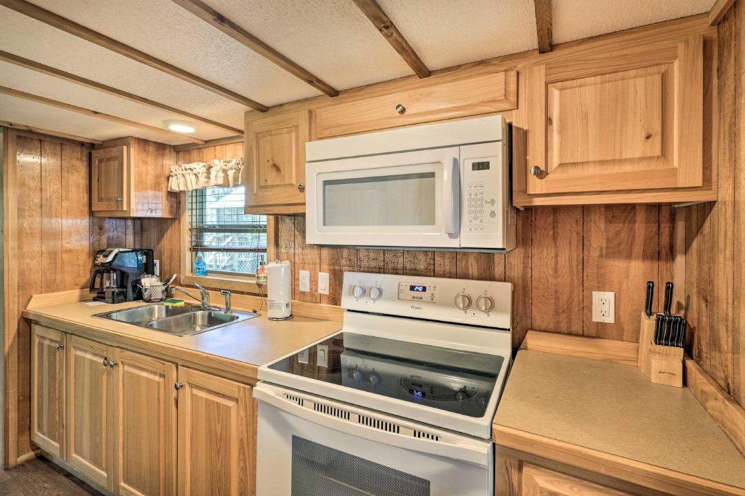 Photo of Kitchen in Steinhatchee