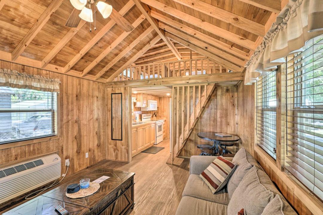 Photo of Livingroom in Steinhatchee