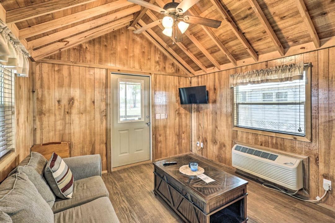 Photo of Livingroom in Steinhatchee