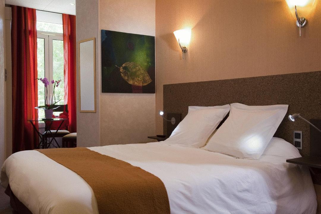 Photo of Bedroom in Rieupeyroux