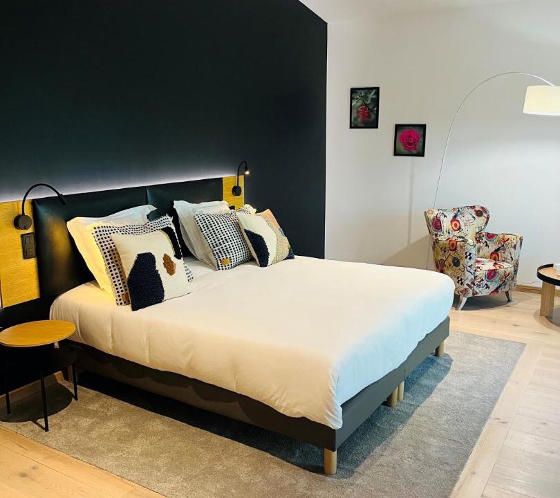 Photo of Bedroom in Busnes