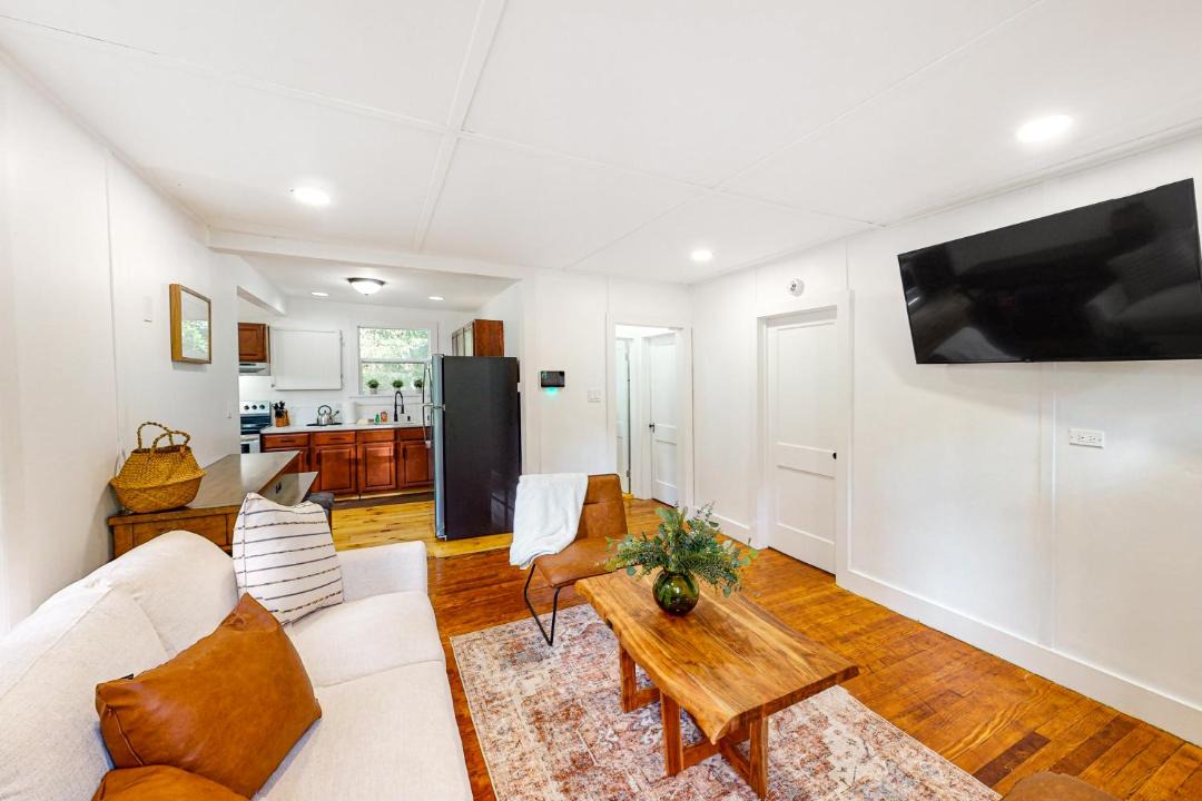 Photo of Livingroom in Canadensis