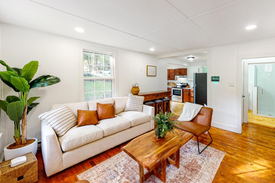 Photo of Livingroom in Canadensis