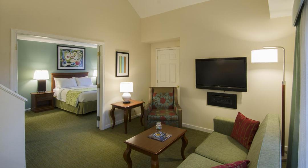 Photo of Livingroom in Herndon