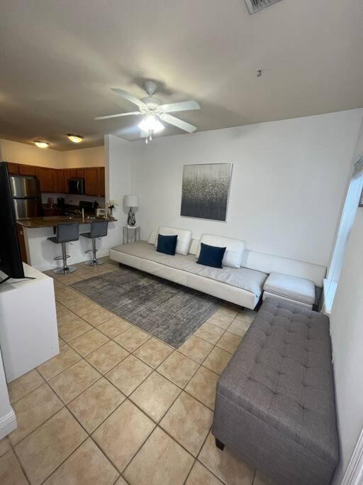 Photo of Livingroom in Gainesville