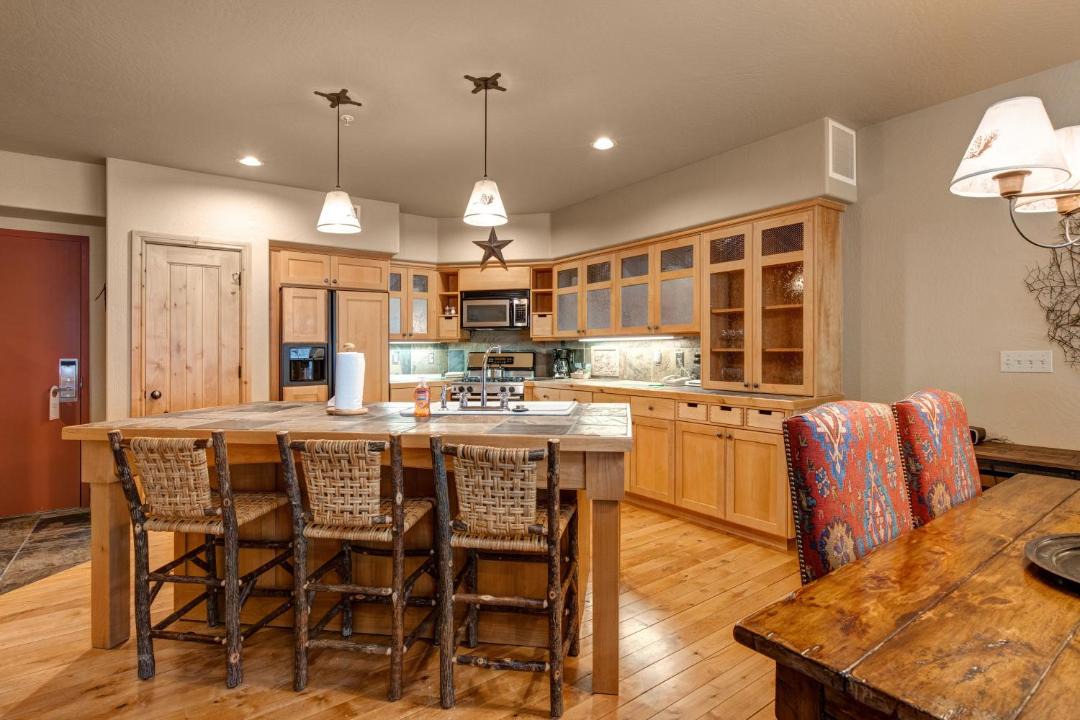 Photo of Livingroom in Deer Valley