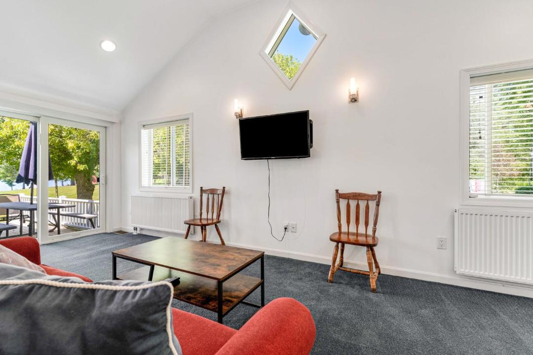 Photo of Others in Neshobe Beach