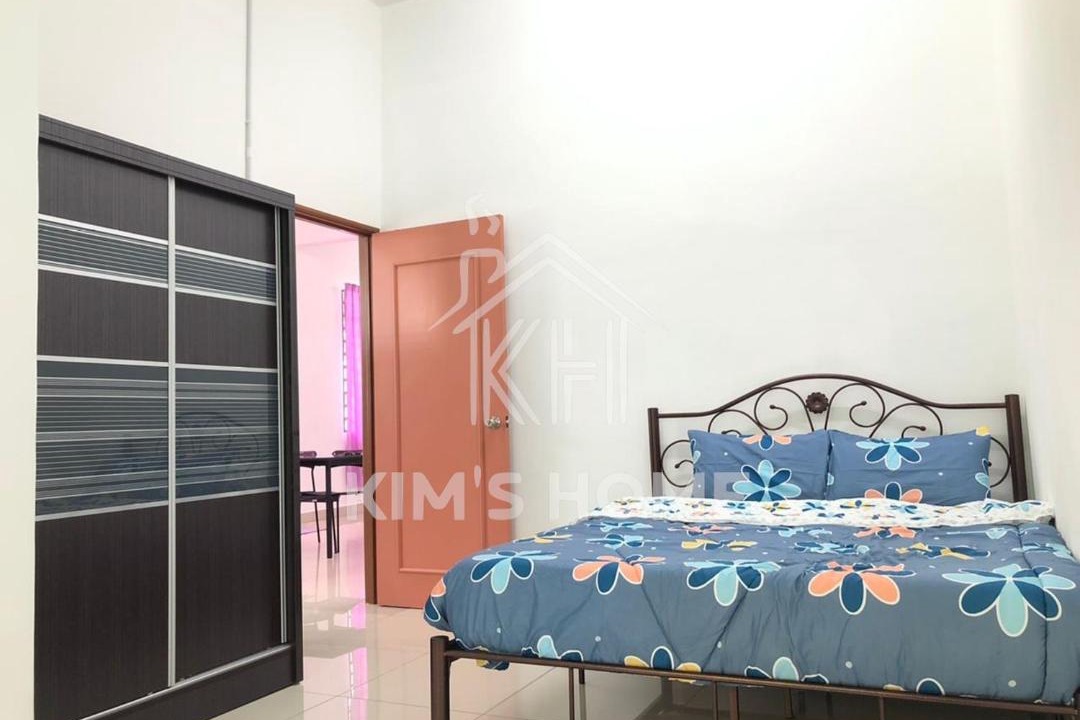 Photo of Bedroom in Nibong Tebal