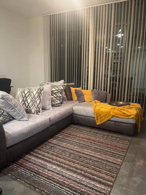 Photo of Livingroom in Westside