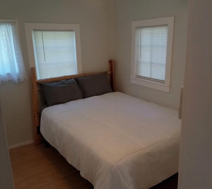 Photo of Bedroom in Rockaway Beach