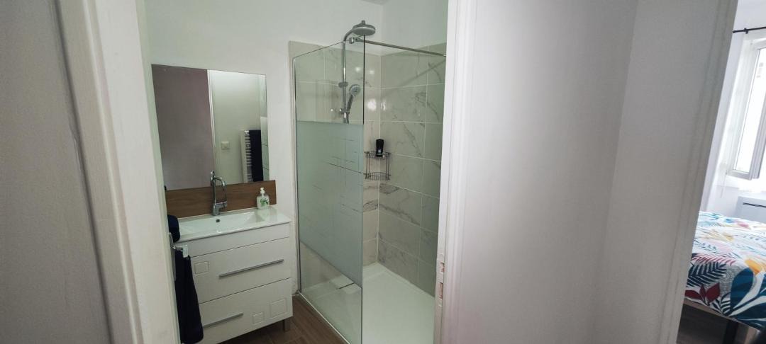 Photo of Bathroom in Saint-Ambroix