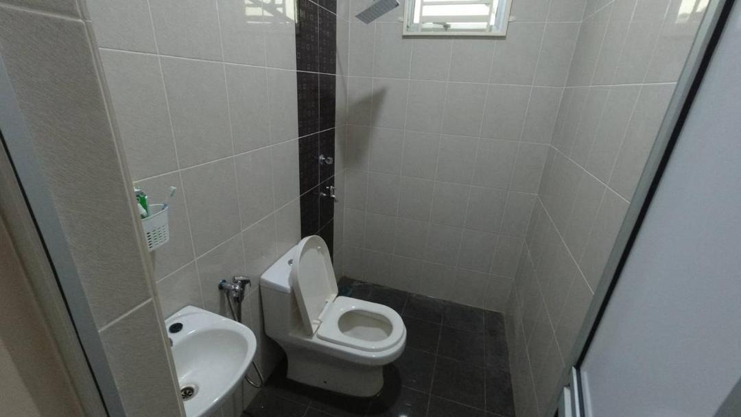 Photo of Bathroom in Kampung Serdang Baru