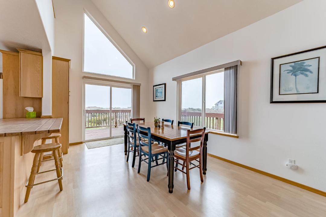 Photo of Livingroom in Gold Beach
