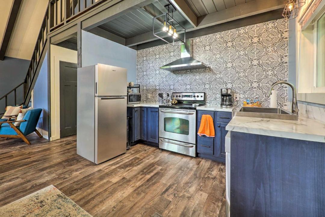 Photo of Kitchen in Canadian Lakes