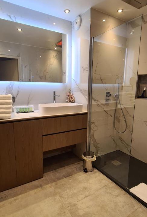 Photo of Others in Viry