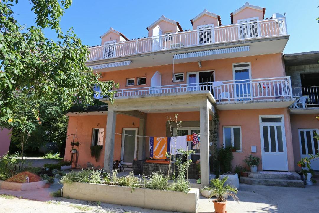 Photo of Buildings in Zuljana