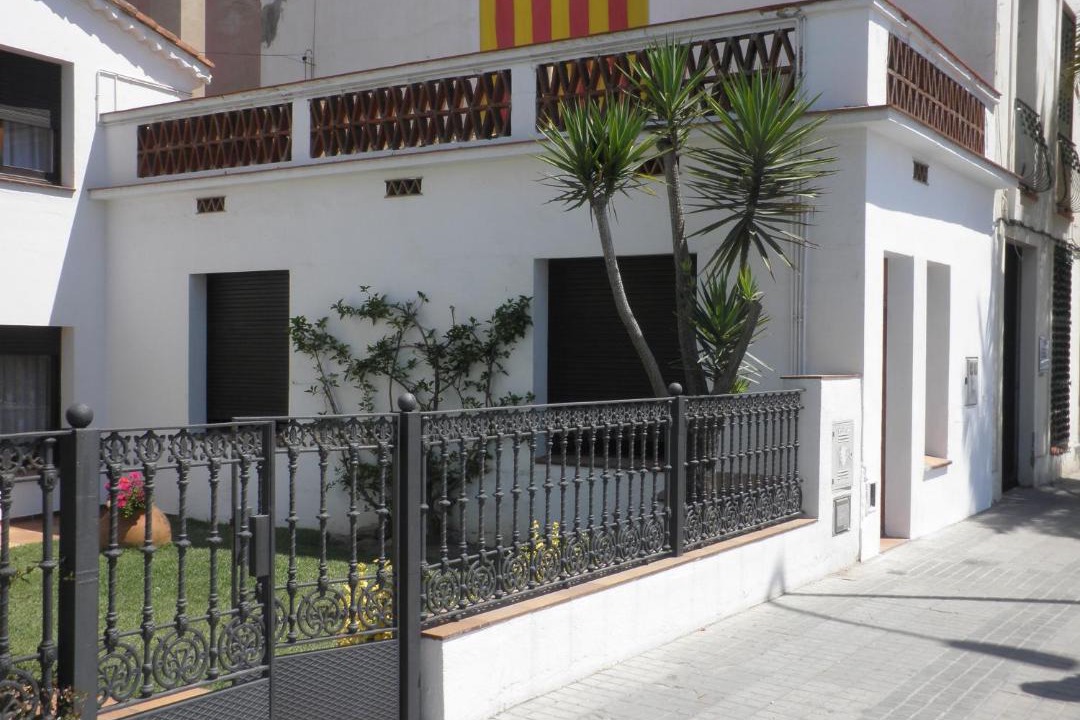 Photo of Buildings in Premia de Mar