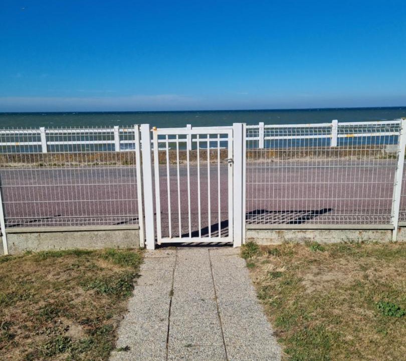 Photo of Others in Lion-sur-Mer