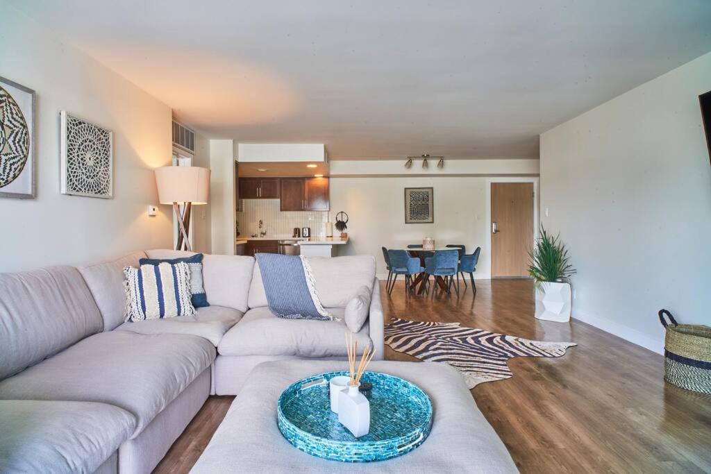 Photo of Livingroom in Marina Peninsula