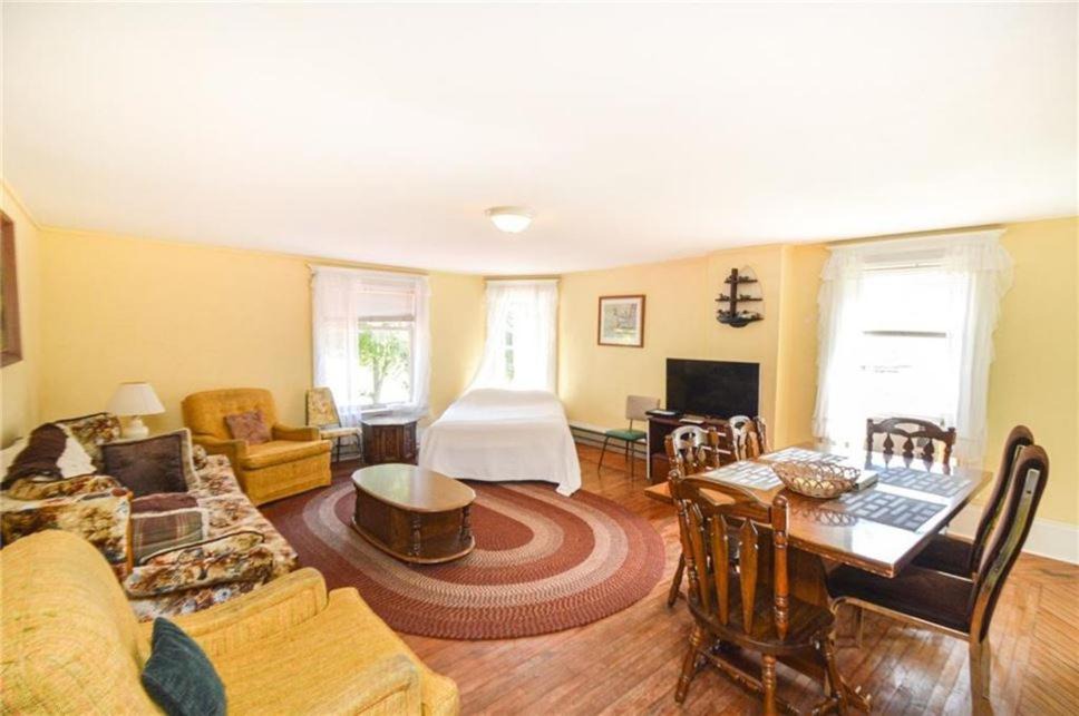 Photo of Livingroom in Kent
