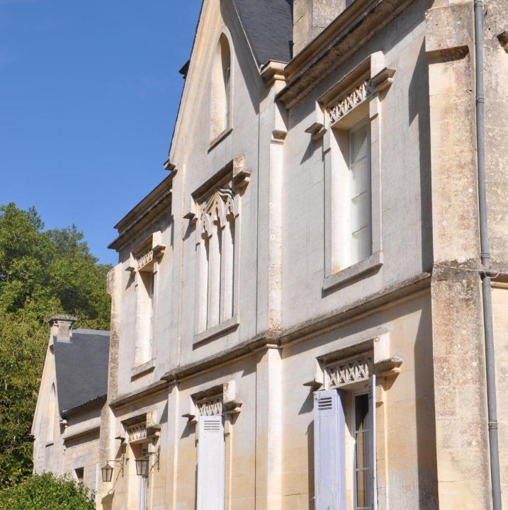 Photo of Buildings in Saint-Thomas-de-Conac