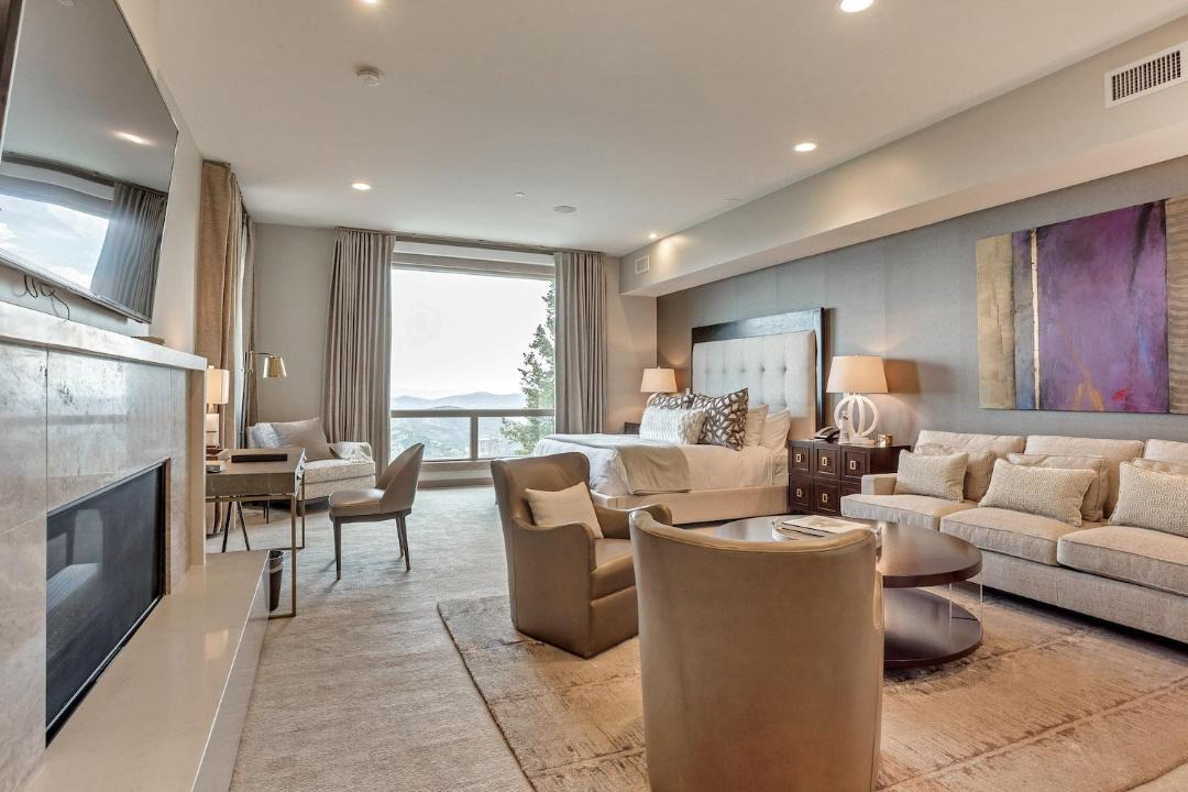 Photo of Livingroom in Deer Valley