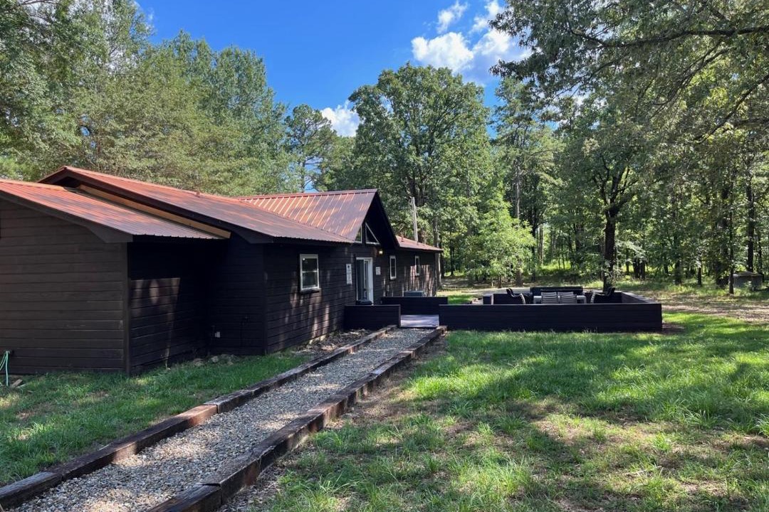 Photo of Buildings in Pickens